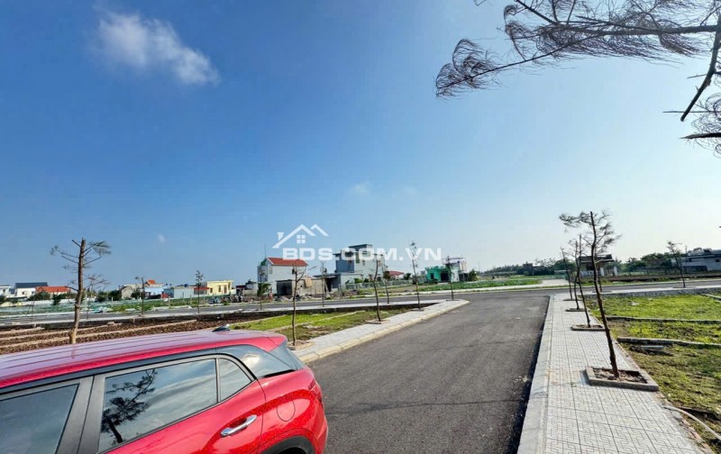 BÁN LÔ ĐẤT VỊ TRÍ KIM CƯƠNG – TRỤC CHÍNH LỚN NHẤT BÃI TẮM QUẤT LÂM