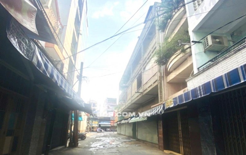 SIÊU PHẨM MẶT TIỀN CHỢ VIP QUẬN 3 – HẺM XE TẢI – NHỈNH 8 TỶ - 47.1M2 - 2 TẦNG - 7.7 TỶ CMT8, P.11, Quận 3