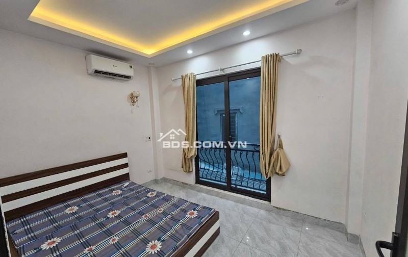 BÁN NHÀ CHÍNH CHỦ TỰ XÂY – NGÕ RỘNG – CÁCH Ô TÔ TRÁNH 10M – GẦN AEON LONG BIÊN – GIÁ CHỈ 5.X TỶ