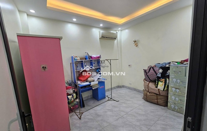 BÁN NHÀ CHÍNH CHỦ TỰ XÂY – NGÕ RỘNG – CÁCH Ô TÔ TRÁNH 10M – GẦN AEON LONG BIÊN – GIÁ CHỈ 5.X TỶ