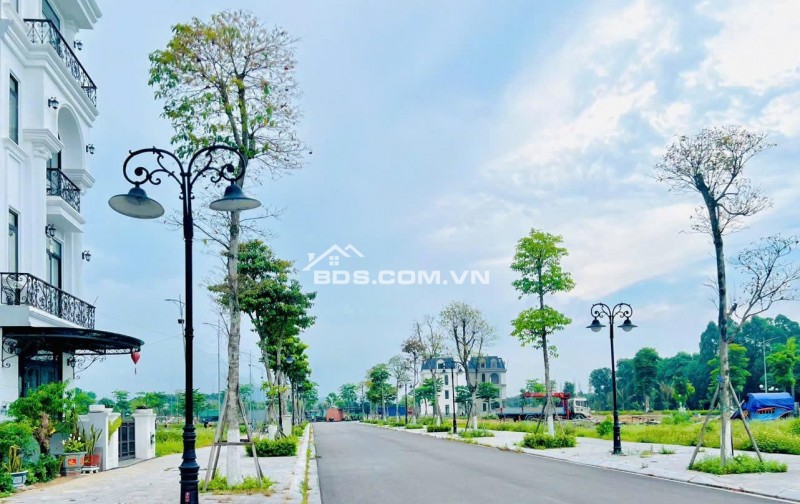 Cần bán 90m2 đất Khu đô thị biển  Hải Hòa, Nghi Sơn,TH đường 17.5m giá chỉ 2Tỷ090. LH 0969 346 836