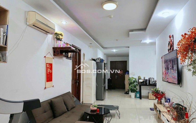 Chung cư Bàu Cát, Hồng lạc, P10, Tân Bình: 95m2,3p ngủ, 12tr/th.