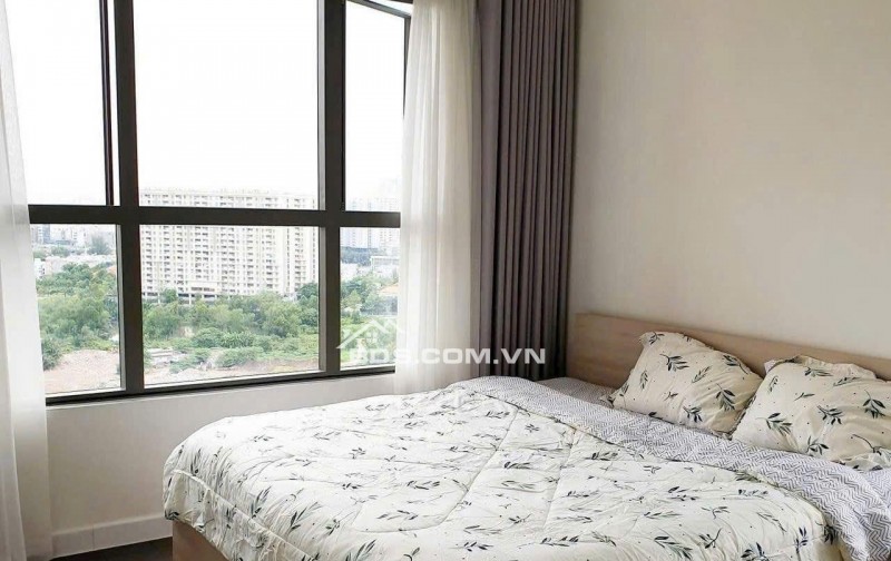 Chung cư Satra Eximland, Phan Đăng Lưu, PN: 93m2, 2p ngủ, đầy đủ NT, 18tr/th.