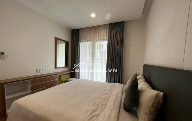 Chung cư Satra Eximland, Phan Đăng Lưu, PN: 93m2, 2p ngủ, đầy đủ NT, 18tr/th.