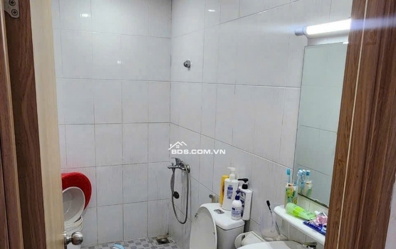 Chung cư Hoa Sen, Lạc Long Quân,Q11: 77m2, 2p ngủ,NT,12tr/th