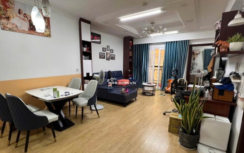 Chung cư Melody, 869 Âu cơ, Tân Phú: 78m2, 2p ngủ, 2wc, NT, 12tr/th