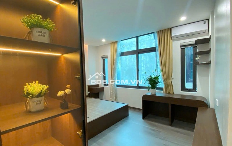 NHÀ ĐẸP NGAY TT QUẬN THANH XUÂN, 5 TẦNG THANG MÁY Ở LUÔN, CHỈ 7,X TỶ. LH:0908882298
