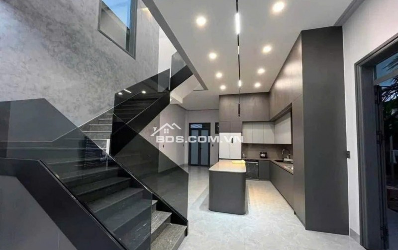 THANH TOÁN 1.5 TỶ NHẬN NHÀ 2 LẦU FULL NỘI THẤT-TT THỦ DẦU MỘT