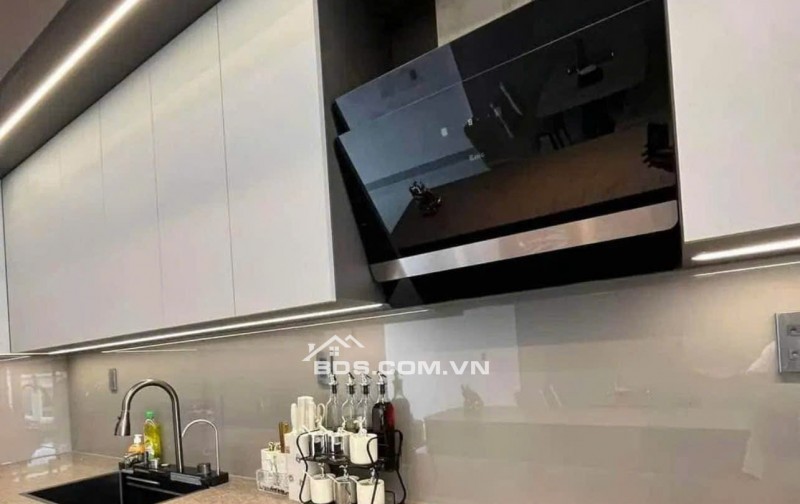 THANH TOÁN 1.5 TỶ NHẬN NHÀ 2 LẦU FULL NỘI THẤT-TT THỦ DẦU MỘT