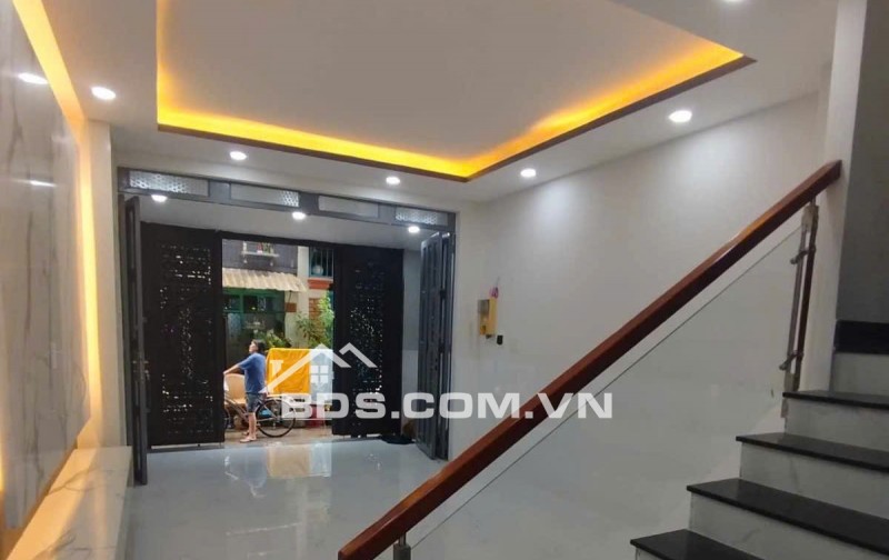 BÁN NHÀ HẺM XE HƠI ÂU DƯƠNG LÂN - NHÀ MỚI ĐẸP, VÀO Ở NGAY!