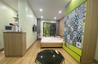 Cho thuê Căn hộ dịch vụ giá rẻ tại ngõ 294 Kim Mã, Ba Đình. View cực thoáng. Chỉ 7tr