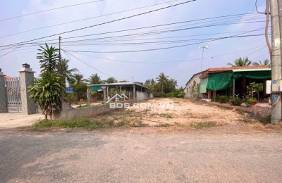 KẸT TIỀN XÂY NHÀ TÔI CẮT LỖ BÁN GẤP 275M2 ĐẤT THỔ CƯ SÁT CHỢ, TR.HỌC GẦN KCN ĐANG HĐ. GIÁ 190TR SHR