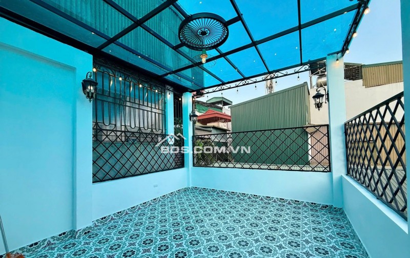 Bán Nhà Gần Phố, Kim Hoa, Đống Đa 38m, 4 tầng, mt 4.1m, giá 11.8 tỷ.