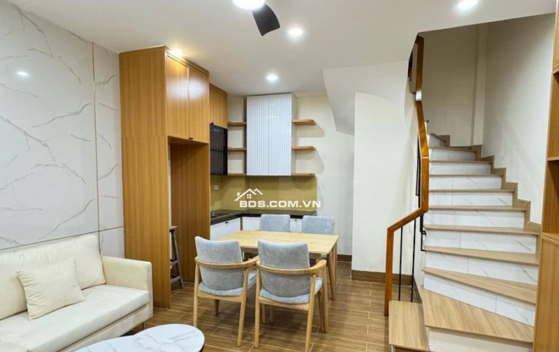 Nhà Đẹp Gần Phố, Khâm Thiên, Đống Đa 25m, 5 tầng, mt 3.9m, giá 6.7 tỷ
