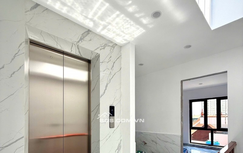 BÁN NHÀ MỚI 6 TẦNG – THANG MÁY – LƯU PHÁI, THANH TRÌ