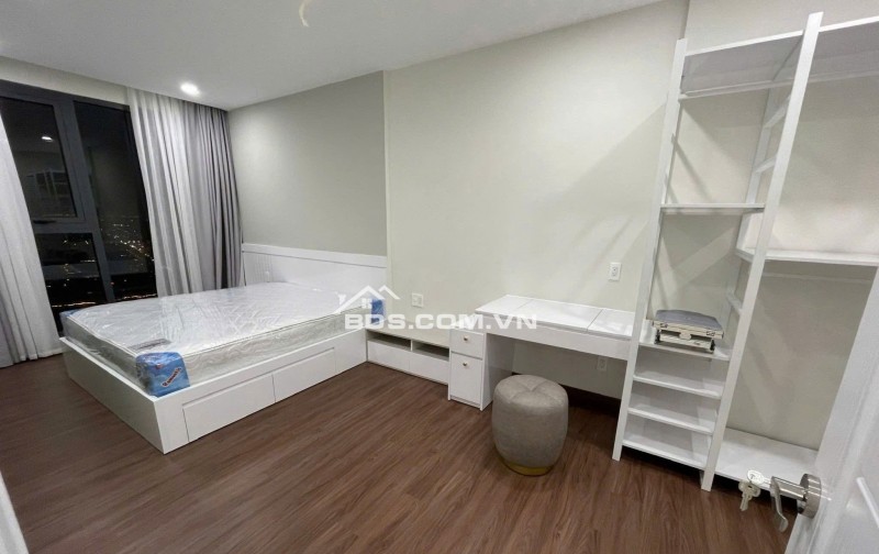 PN-Techcons, Hoa Sứ, Phú Nhuận: 90m2, 18tr/tháng, 2p ngủ, 2wc, Nội thất.