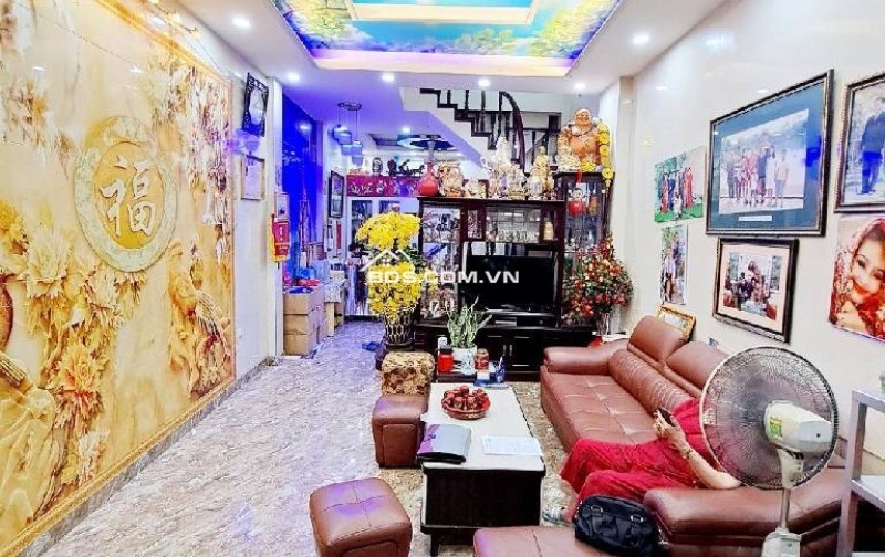 Cần Bán Nhà : TÂN MAI – NHÀ MỚI THANG MÁY – NỘI THẤT ĐẲNG CẤP – NGÕ ĐẸP - GẦN Ô TÔ