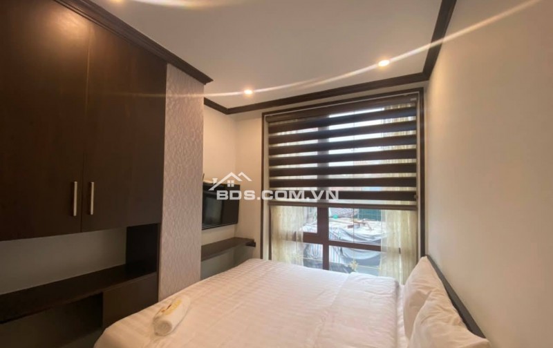 Bán Nhà Phố Cổ Đào Duy Từ, Hoàn Kiếm 78m, 5 tầng, mt 5.3m, giá 78 tỷ.