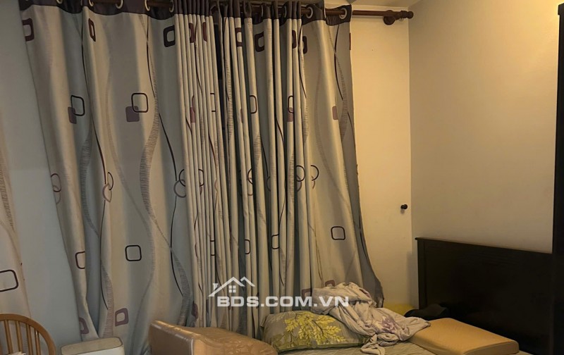 Chung cư Screc , P12, Q3, CĂN GÓC , 2PN, 2WC, 85m2, giá 13tr/tháng.