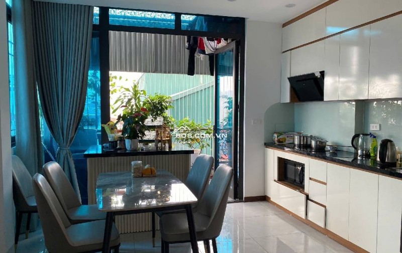 Nhà Mỹ Đình dân xây 35m2, 5 tầng, chào 6,5  tỷ có thương lượng