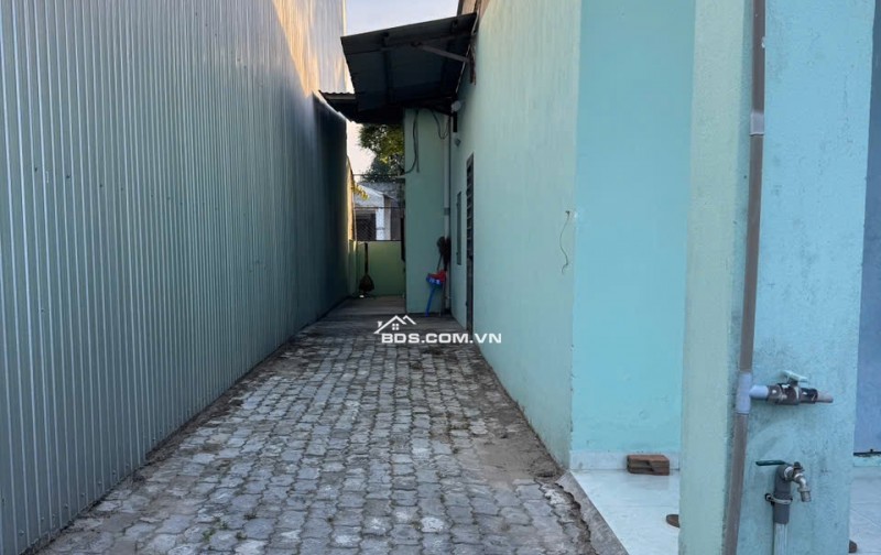 Chủ cần tiền nên bán lô đất Tâm huyết có diện tích 6,1 x 25 (152,3m2) vuông vứt sát Làng Đại Học Đà Nẵng