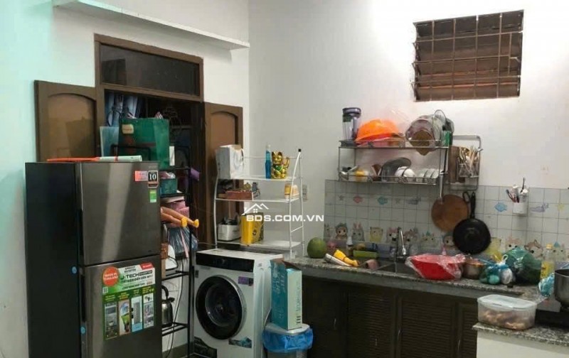 Cần bán Căn Nhà Hẻm 81 Y Wang ngay Bách Hóa Xanh
( NGÃ BA Y WANG - MAI THỊ LỰU )
cách ĐH Tây Nguyên chỉ 300- P. Eatam cũ Giá 2ty750