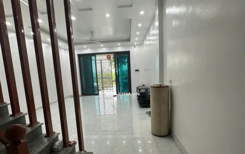 Cho thuê nhà Vinaconex 3 Trung Văn làm văn phòng, 100m2, 5 tầng, thang máy