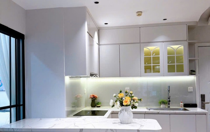 Chủ nhà cần tiền bán gấp! Giá siêu tốt. Tầng 2 siêu hiếm giá nhỉnh 3 tỷ tại Bách Khoa