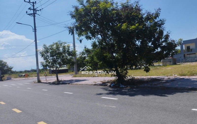 Đón Sóng Tăng Trưởng – Đất Nền Gần Phố Cổ, Sổ Đỏ Từng Lô!