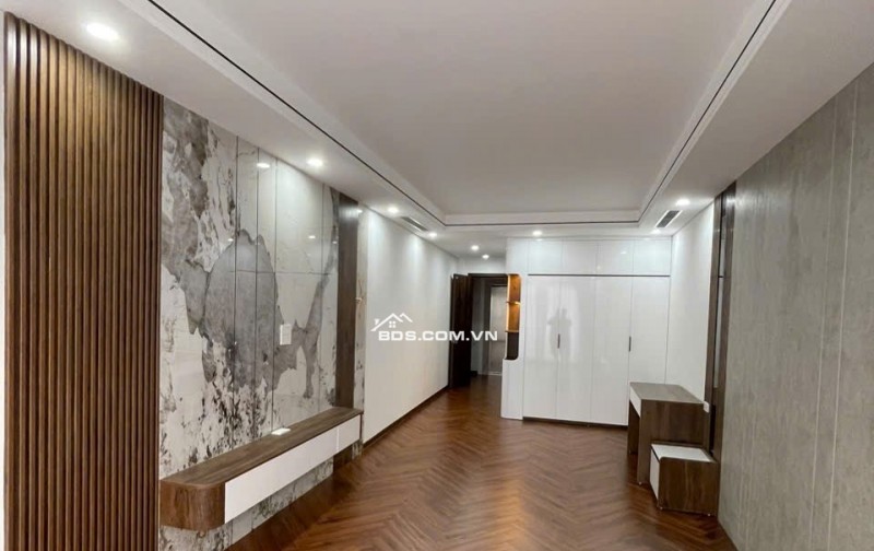 BÁN NHÀ MẶT PHỐ KIM ĐỒNG – 50m², 6 TẦNG, THANG MÁY, Ô TÔ ĐỖ TRONG NHÀ – 21 TỶ