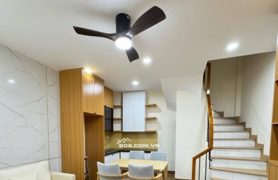 Nhà Đẹp Gần Phố, Khâm Thiên, Đống Đa 25m, 5 tầng, mt 3.9m, giá 6.7 tỷ