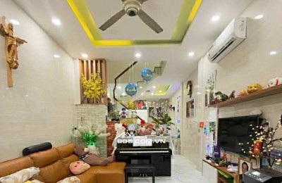 NHÀ BÁN ĐƯỜNG LẠC LONG QUÂN TÂN BÌNH, NHÀ SIÊU PHẨM