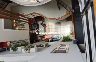 BÁN NHÀ 3 TẦNG ĐINH TIÊN HOÀNG - DIỆN TÍCH KHỦNG 105 M2 - GIÁ CHỈ 5.x TỶ