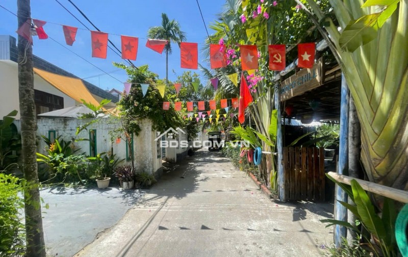 BÁN ĐẤT CẨM THANH