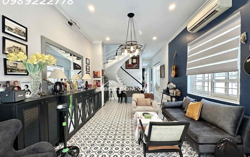 TỔNG GIẢM 8 TỲ BÁN GẤP ĐỊNH CƯ SIÊU PHẨM MẶT TIỀN HOA LAN, P2, PHÚ NHUẬN - LÔ GÓC 2 MẶT - (4x16) - 4 TẦNG - SỔ ĐẸP . MT 57