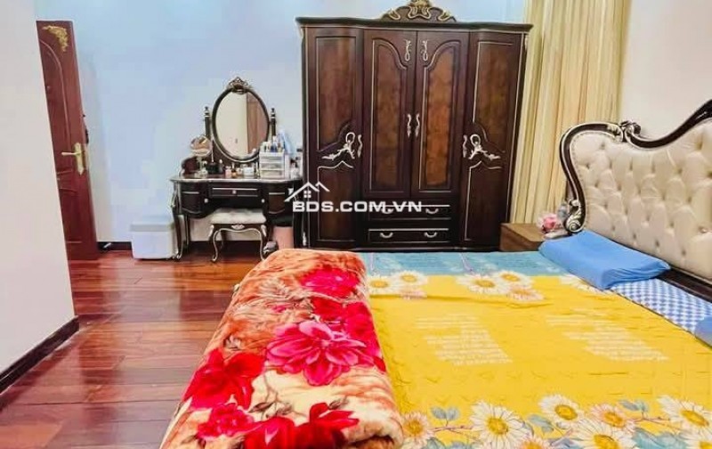 Nhà Đẹp Dòng Tiền Tam Khương, Đống Đa 99m, 7 tầng, mt 5.2m, giá 34 tỷ.