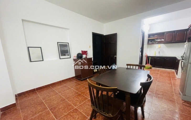 Chung cư Miếu Nổi, Vũ Huy Tấn, BT: 1 Phòng ngủ +, 67m2, 9tr5/tháng.