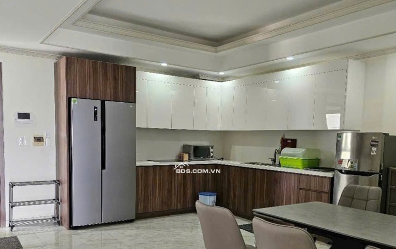 C/c Satra Eximland,Phan Đăng Lưu,Phú Nhuận: 130m2, 3p ngủ, 2wc, 22tr/th
