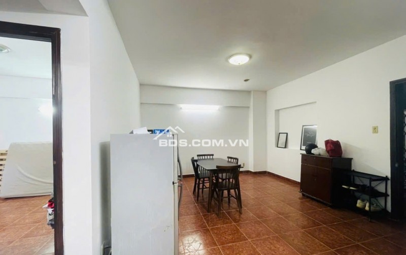 Chung cư Miếu Nổi, Vũ Huy Tấn, BT: 1 Phòng ngủ +, 67m2, 9tr5/tháng.