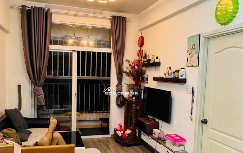 Chung cư Screc Tower, Trường Sa, Q3: 10tr5/th, Nội thất đẹp, 1p ngủ, 1wc