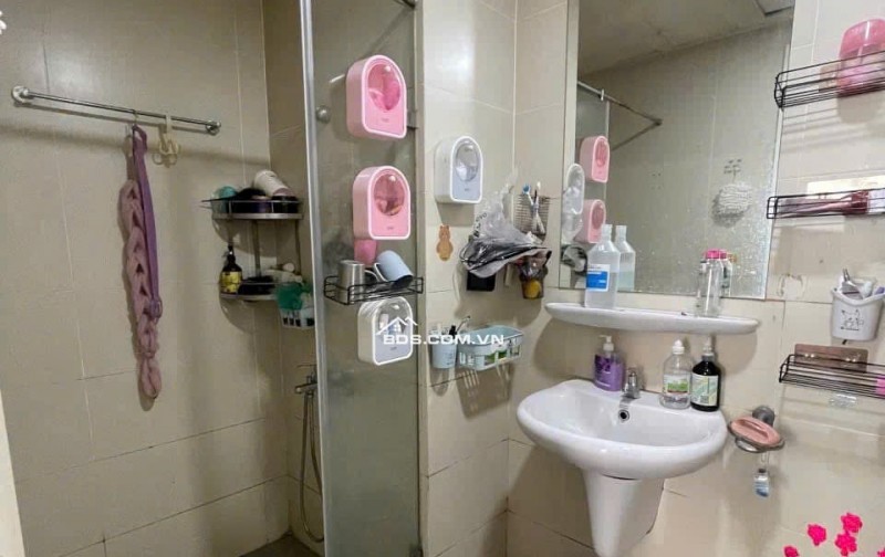 Ruby Garden, Nguyễn Sỹ Sách, P15, TB, 110m2, 3PN, 2WC, Nội thất, 12tr/th.