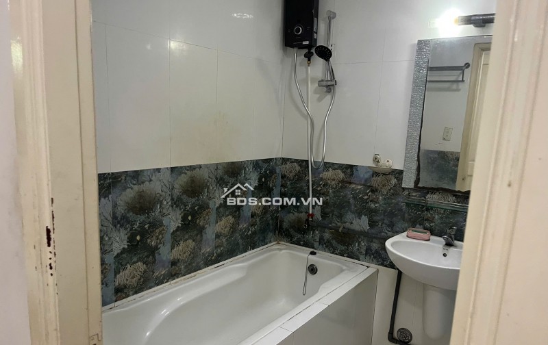 C/c PN Techcons, Hoa sứ, Phú NHuận: 90m2, 2PN, 2WC, NT, 16tr5/th