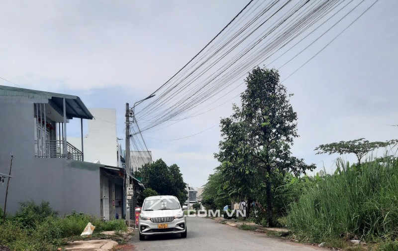 BÁN NHÀ MỚI XÂY-100m2- BÌNH CHÁNH-SỔ HỒNG RIÊNG