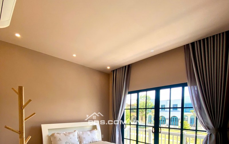 cần bán biệt thự 8ỷ200 novaword phan thiết