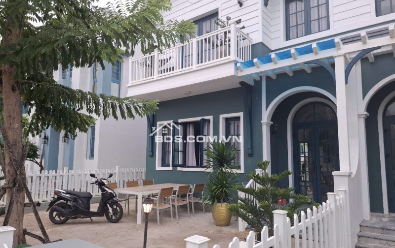 cần bán biệt thự 8ỷ200 novaword phan thiết
