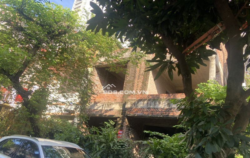 Bán gấp trong tháng 7 căn biệt thự vị trí thuận lợi C37 Bắc Hà 17 Tố Hữu, Hà Nội