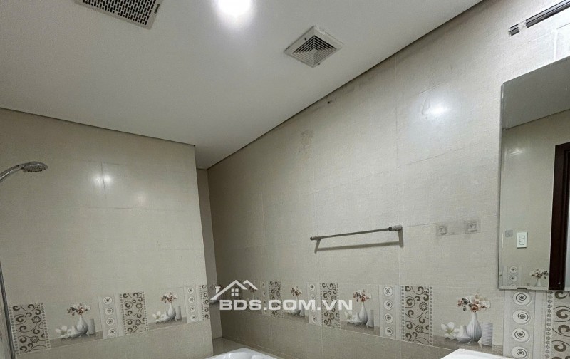 CHÍNH CHỦ CHO THUÊ CĂN HỘ REMAX PLAZA – QUẬN 6  Diện tích: 119m²  Kết cấu: 3 phòng ngủ – 2 vệ sinh