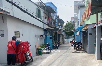 Bán Nhà Bùi Văn Ba Quận 7 – 72m² – Giá 6,7 Tỷ- Oto