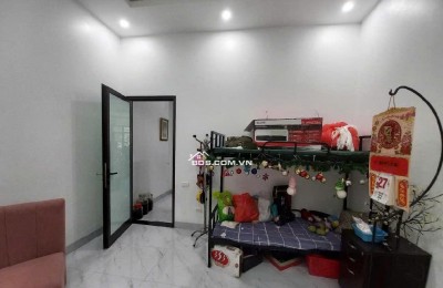 chỉ 6x tỷ sở hữu nhà long biên  60m2 3 tầng ô tô đỗ cửa
