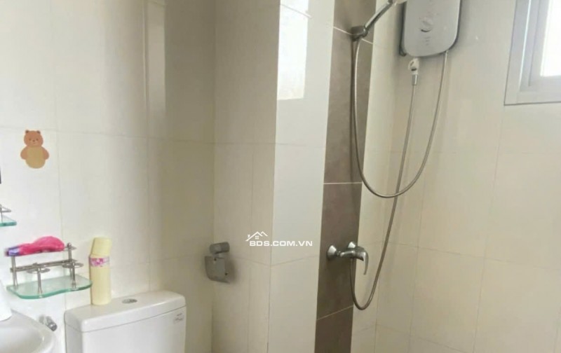 Chung cư Screc, Trường Sa, Quận 3: 2p ngủ, 2wc, Nhà đang sơn lai, 12tr/th, 80m2.
